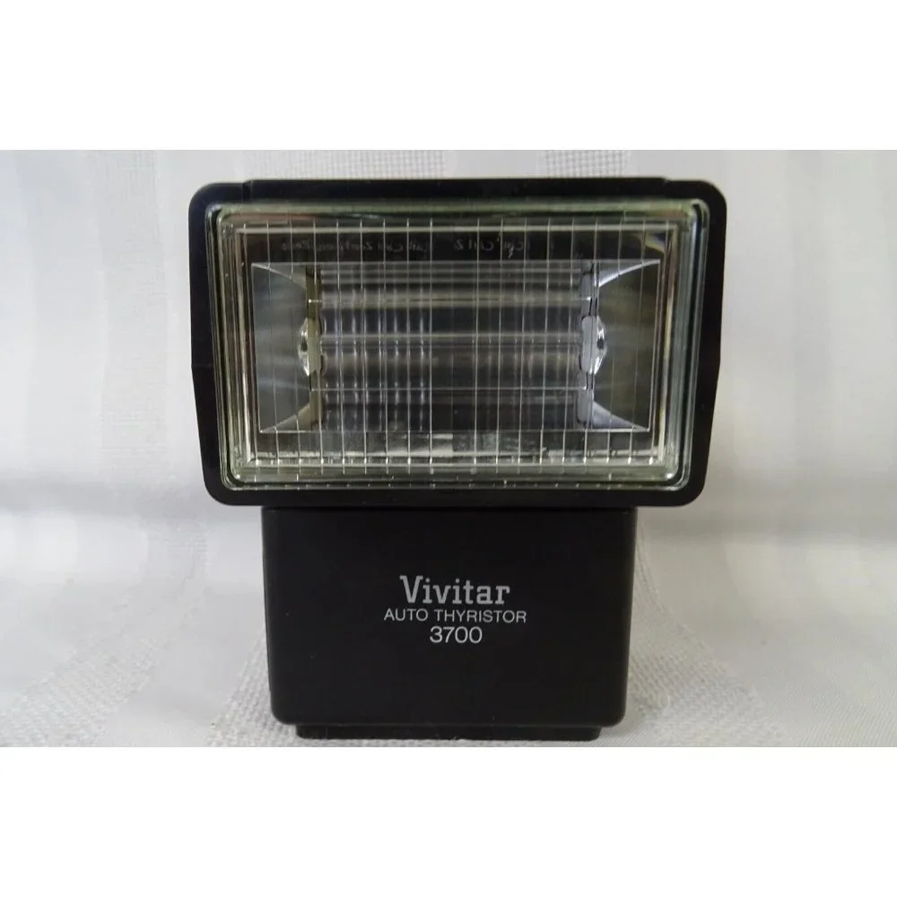 Vivitar 3700 Auto Thyristor Flash for Canon DM/C Dedicated